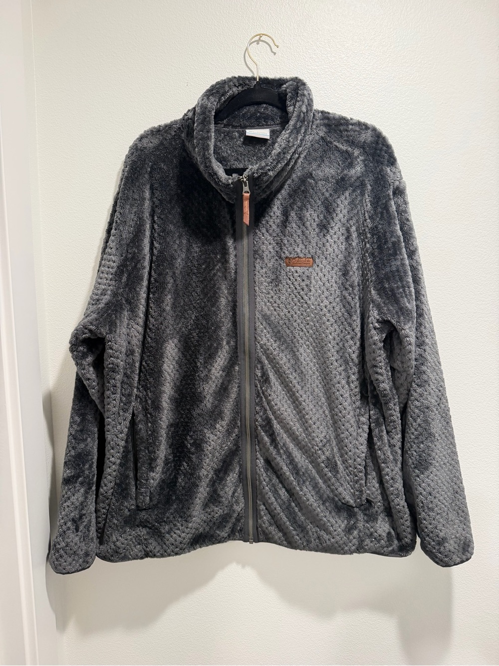 Columbia Women's Plush Full-Zip Teddy Jacket - Charcoal
